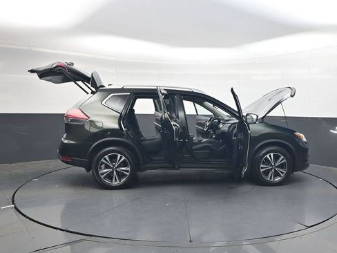 Used 2019 Nissan Rogue SV w/ Premium Package AWD/4WD image 47