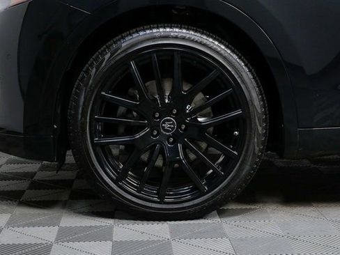 Certified 2022 Maserati Levante GT image 5