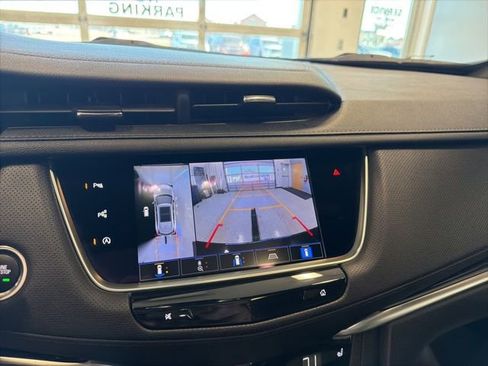Used 2024 Cadillac XT5 Premium Luxury w/ Technology Package image 4