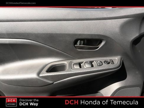 Used 2025 Nissan Versa S w/ Trunk Package image 16