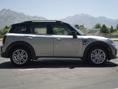 Certified 2024 MINI Cooper Countryman S AWD/4WD image 6