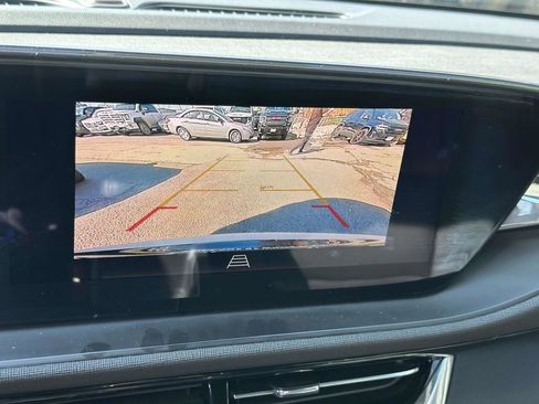 Used 2024 Buick Envista Sport Touring w/ Convenience II Package image 22