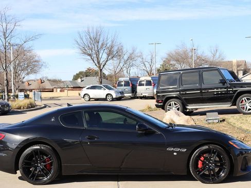 Used 2018 Maserati GranTurismo Sport image 6