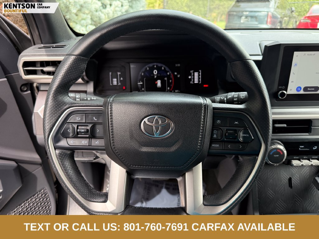 Used 2026 Toyota 4Runner SR5 AWD/4WD image 13