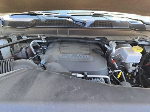Used 2022 RAM 2500 Laramie AWD/4WD image 25