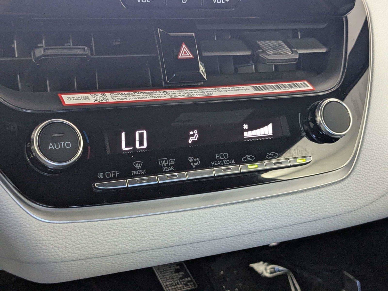 Certified 2026 Toyota Corolla SE w/ SE Package FWD image 20