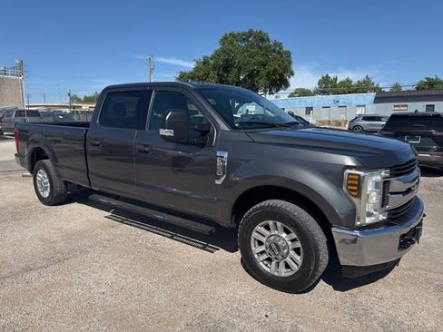 Used 2018 Ford F250 XLT RWD image 1