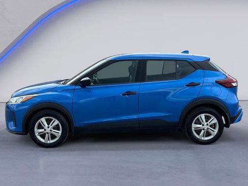 Used 2021 Nissan Kicks S FWD image 7