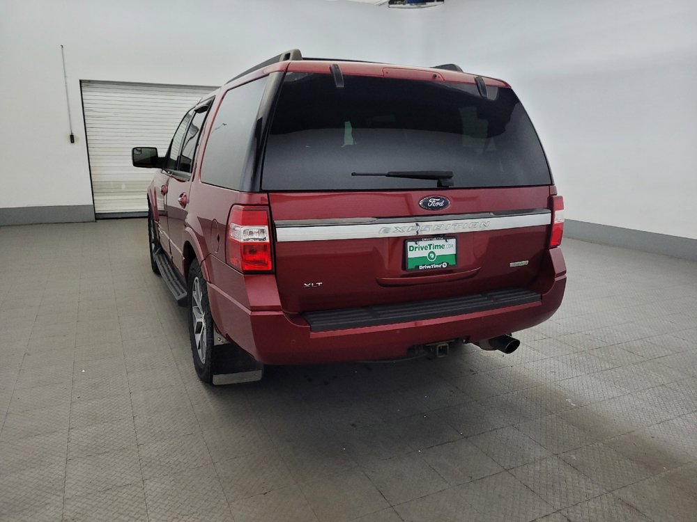 Used 2017 Ford Expedition XLT w/ Equipment Group 202A AWD/4WD image 6