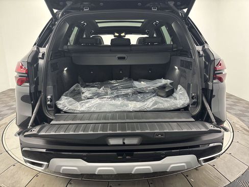 New 2026 BMW X5 xDrive40i w/ Climate Comfort Package AWD/4WD image 9