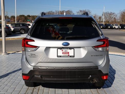 Certified 2022 Subaru Forester Limited w/ Popular Package #2 image 4