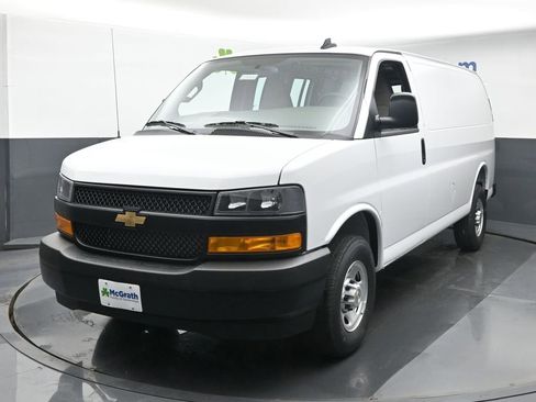 New 2025 Chevrolet Express 2500 w/ Driver Convenience Package image 13