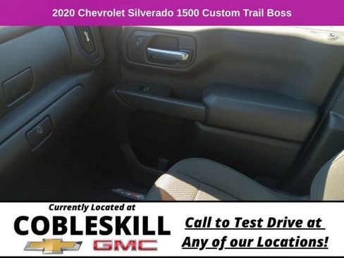 Used 2020 Chevrolet Silverado 1500 Custom Trail Boss w/ Custom Convenience Package AWD/4WD image 24