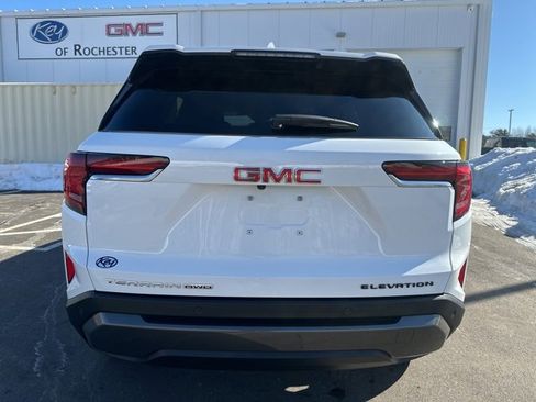 Used 2026 GMC Terrain Elevation w/ LPO, Floor Liner Package image 4