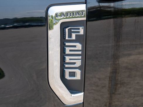 Used 2017 Ford F250 Lariat w/ Chrome Package AWD/4WD image 51