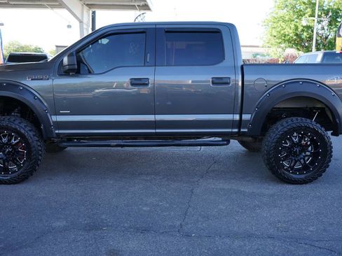 Used 2016 Ford F150 XLT AWD/4WD image 7