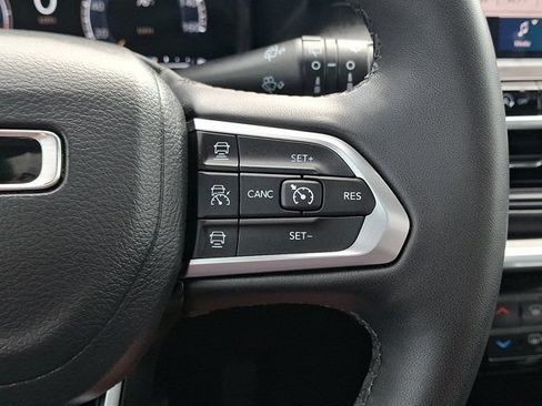 Certified 2024 Jeep Compass Limited w/ High Altitude Package AWD/4WD image 28