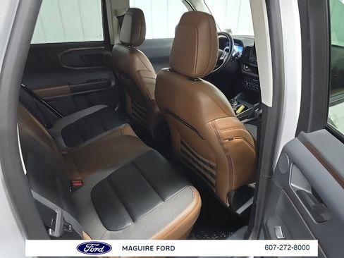 Used 2022 Ford Bronco Sport Outer Banks w/ Tech Package image 18