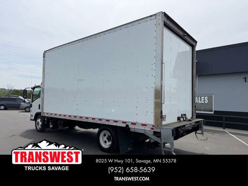 Used 2023 Chevrolet Low Cab Forward 5500XD RWD image 3