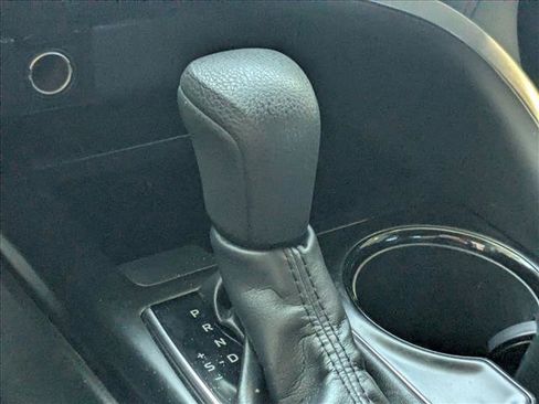 Used 2019 Toyota Camry LE image 8