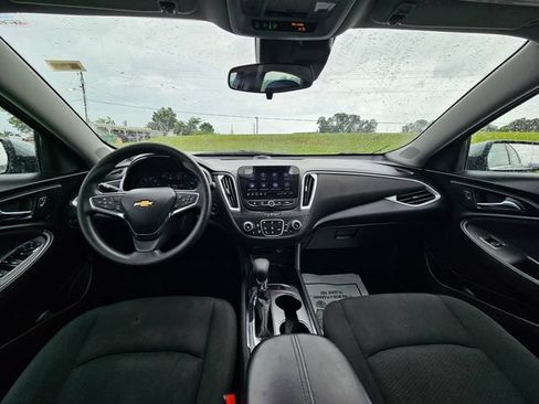 Used 2024 Chevrolet Malibu LT FWD image 12