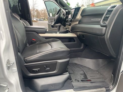 Used 2019 RAM 3500 Laramie image 59