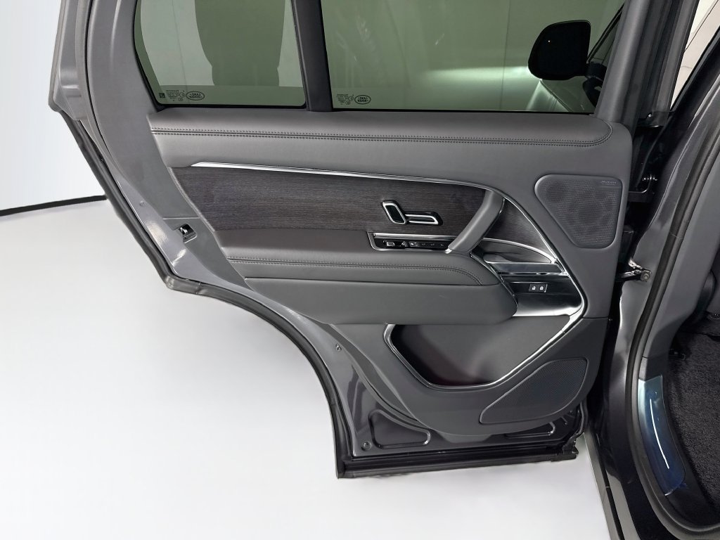 New 2027 Land Rover Range Rover SE AWD/4WD image 27