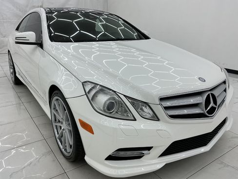 Used 2013 Mercedes-Benz E 550 Coupe image 3