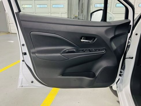 New 2025 Nissan Versa SV w/ Trunk Package image 21