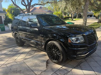 Used 2017 Lincoln Navigator Select