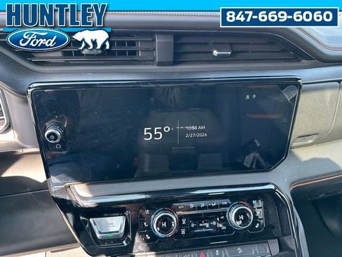 Used 2024 GMC Sierra 2500 AT4 w/ AT4 Premium Plus Package AWD/4WD image 17