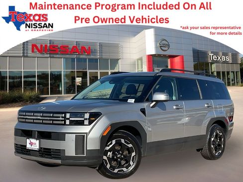 Used 2025 Hyundai Santa Fe SEL image 1