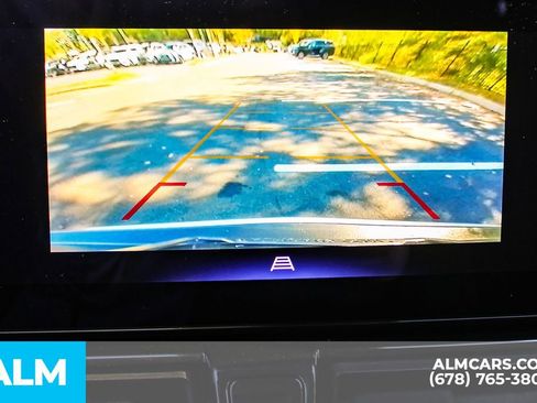 Used 2025 Chevrolet TrailBlazer LT image 34