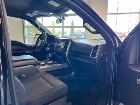 Used 2018 Ford F150 XLT w/ Equipment Group 302A Luxury AWD/4WD image 23
