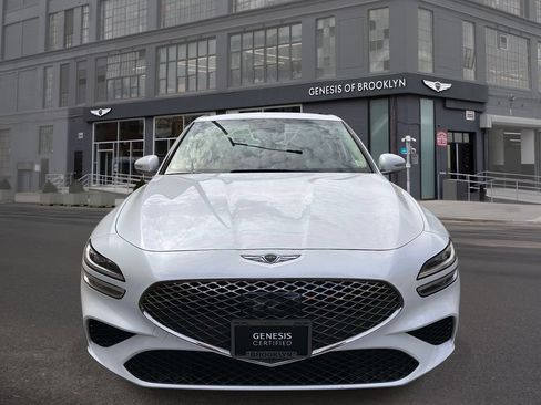 Used 2025 Genesis G70 2.5T RWD image 8