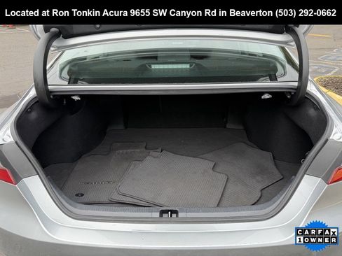 Used 2022 Toyota Camry LE w/ Carpet Mat Package (TMS) image 9