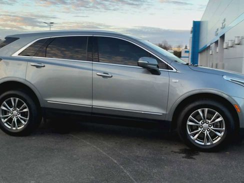 Certified 2023 Cadillac XT5 Premium Luxury image 9
