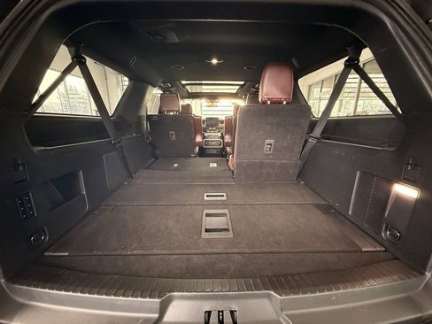 Used 2024 Ford Expedition Max Limited image 24