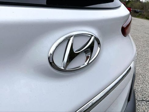 Used 2022 Hyundai Kona Limited AWD/4WD image 33