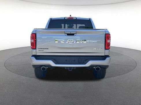 Used 2025 RAM 1500 Laramie w/ Sport Appearance Package AWD/4WD image 4