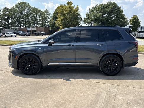 Used 2021 Cadillac XT6 Sport AWD/4WD image 3