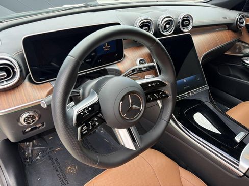 Used 2024 Mercedes-Benz CLE 300 4MATIC Coupe image 4