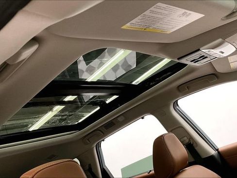 New 2026 Nissan Pathfinder Platinum image 39