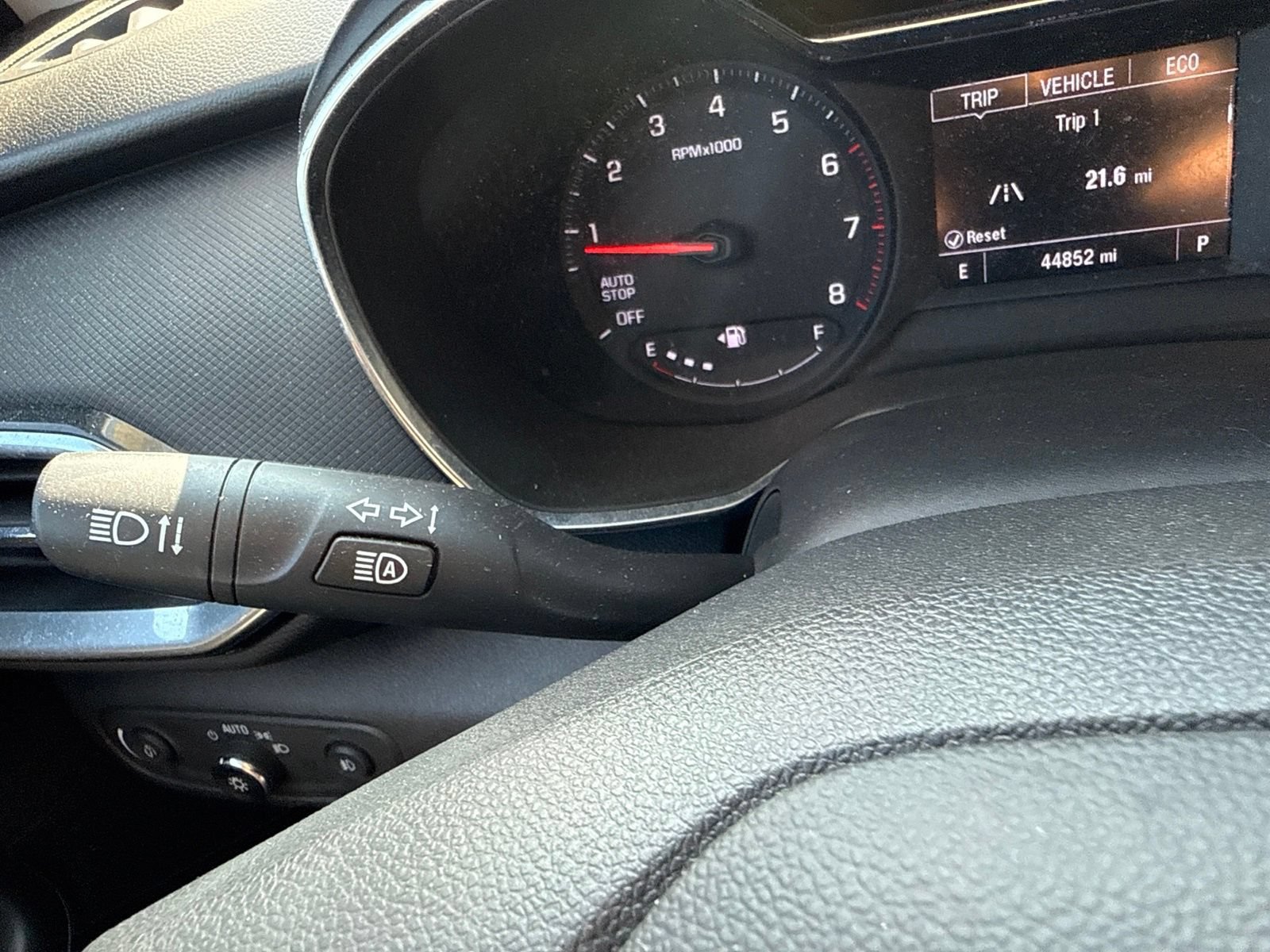 Used 2023 Chevrolet TrailBlazer LT FWD image 32