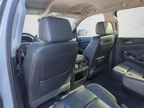 Used 2019 Chevrolet Tahoe LT image 14