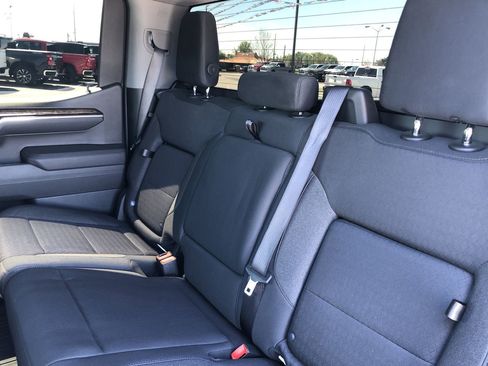 Used 2025 GMC Sierra 1500 Elevation image 19