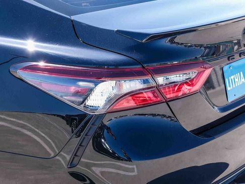 Used 2023 Toyota Camry SE w/ Cold Weather Package AWD/4WD image 7