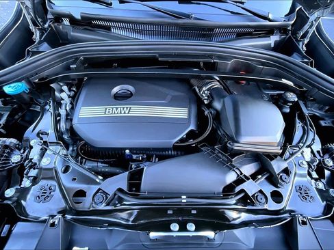 Certified 2025 BMW X1 xDrive28i w/ Technology Package image 31