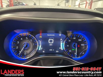 Used 2022 Chrysler Pacifica Touring-L w/ S Appearance Package