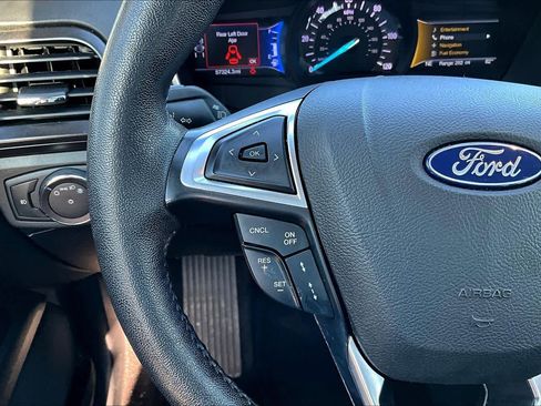 Used 2020 Ford Fusion Energi Titanium image 23